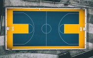 mk体育管理-莱万多夫斯基NBA首秀狂砍50分，勇士碾压对手引全网热议